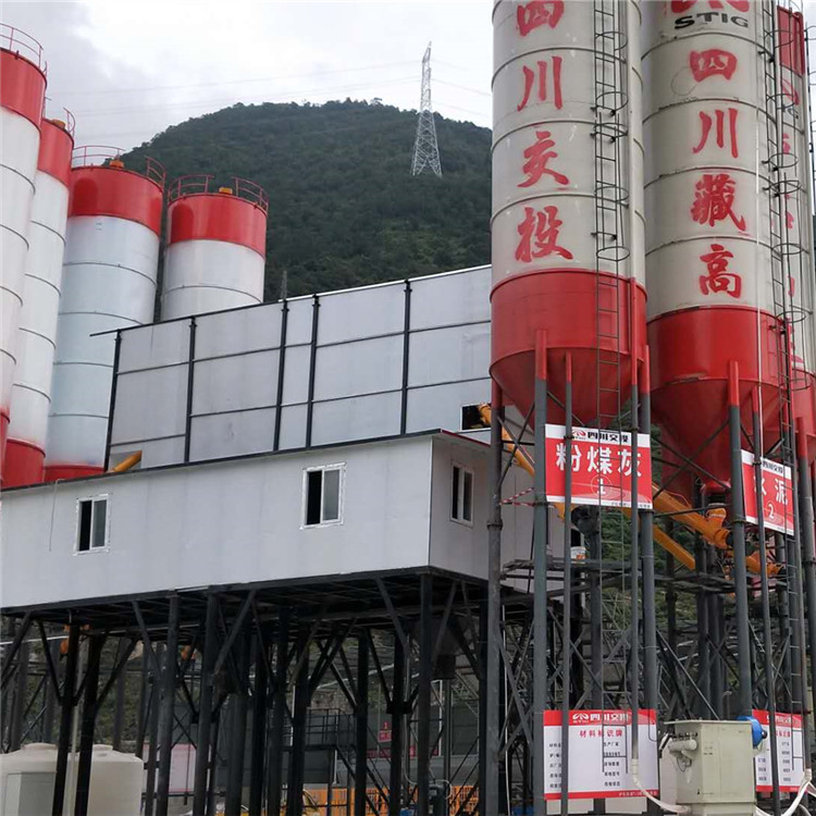 180攪拌站設(shè)備功率，180的商混站建設(shè)需要多少錢？