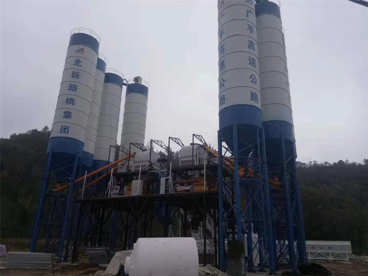 HZS120型混凝土攪拌站產(chǎn)量如何？適合多大的工程？
